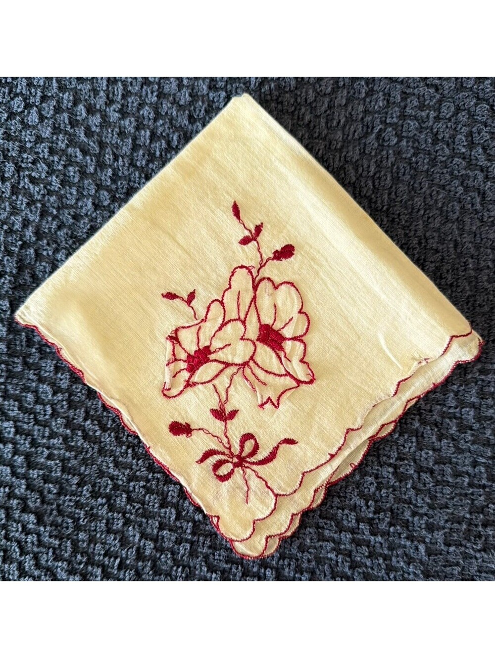 White Linen Handkerchief Red Floral Corner Embroidery Scalloped Edge